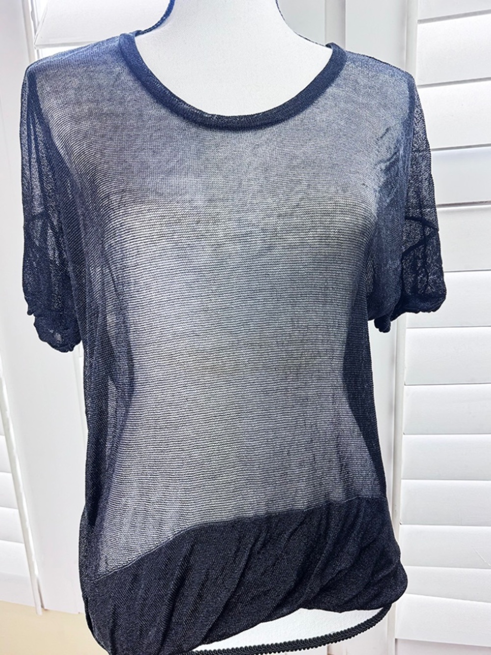 MARISFROLGE Sheer Mesh Short Sleeve Top w/Bubble Hem - Size 38 (M) (A240)